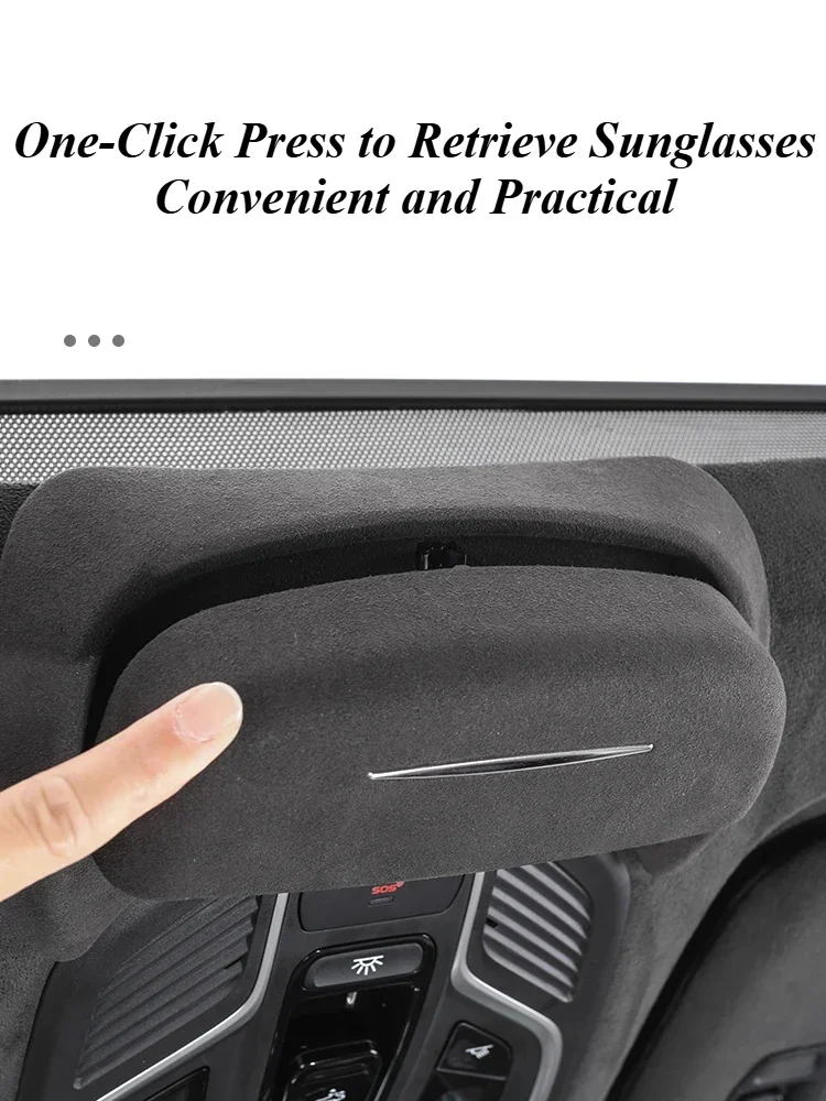 LIEI For Geely Monjaro glasses case, car sunroof, suede sunglasses storage clip box, modified car supplies-Interior modification