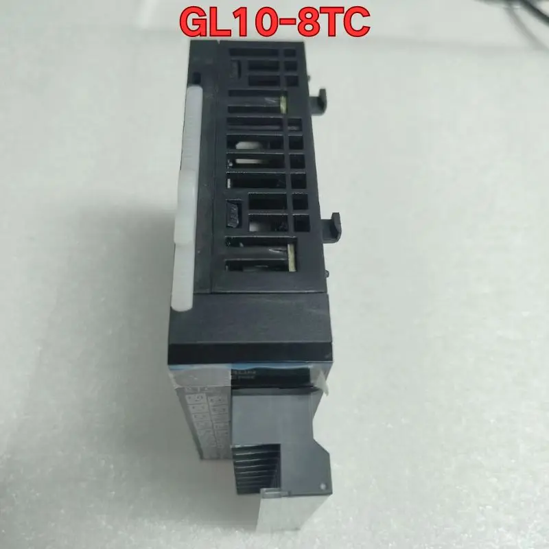 Second-hand PLC control module GL10-8TC function test is normal