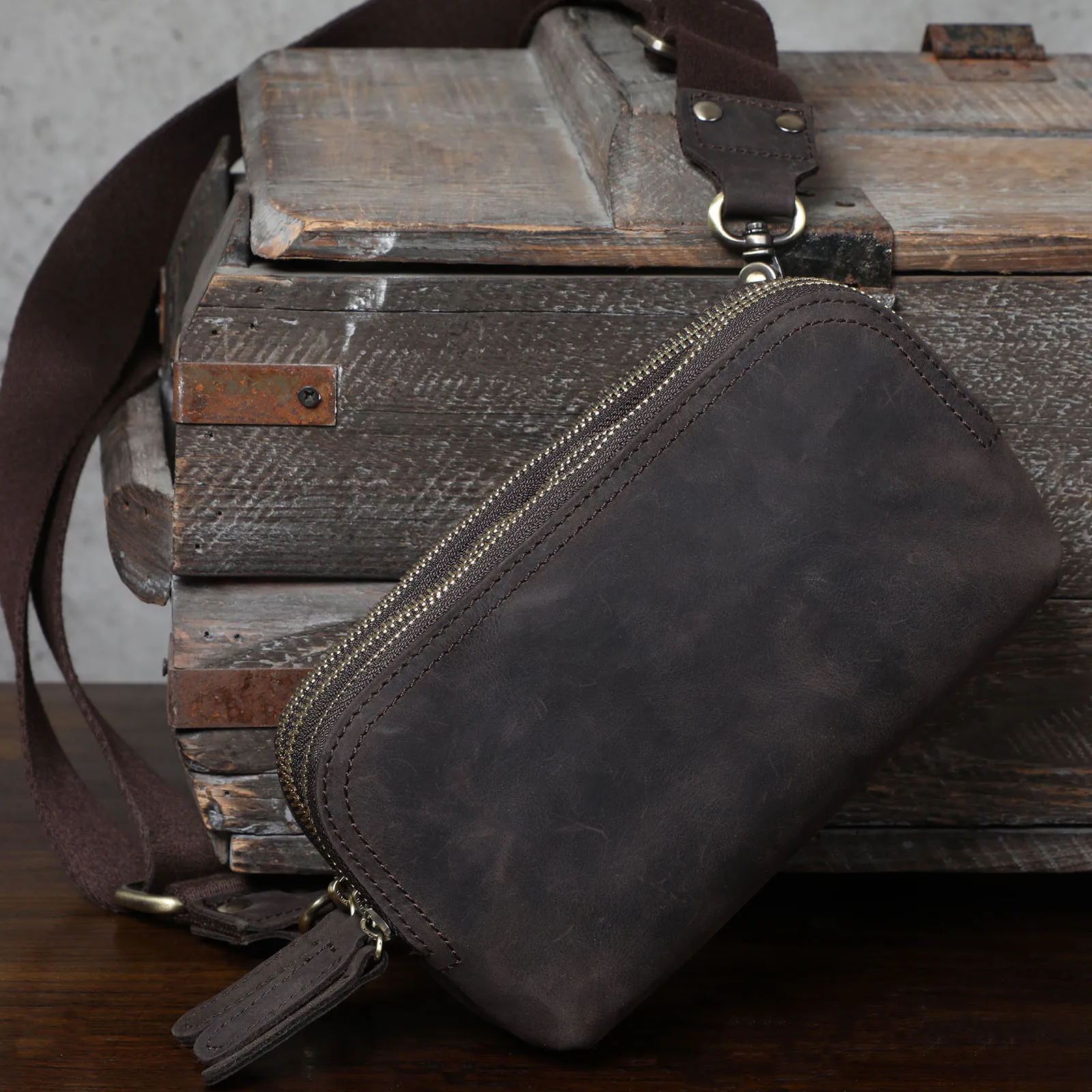 Echte Leder-Umhängetasche für Herren, Multifunktionale Clutch-Tasche, Schlichte Modische Handytasche aus Rindsleder, Oberste Schicht Rindsleder – Detail 10
