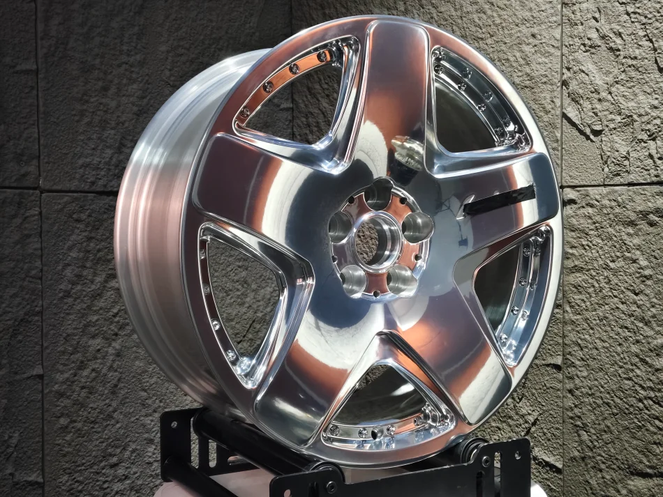 15-26 Inch Forged Alloy Wheels 5x114 PCD Custom Passenger Car Rims