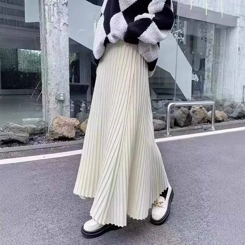 women gray Striped Knitted Skirts Elastic Waist All-Match Temperament Maxi Skirt Woman autumn winter Solid Simple A-Line Skirts