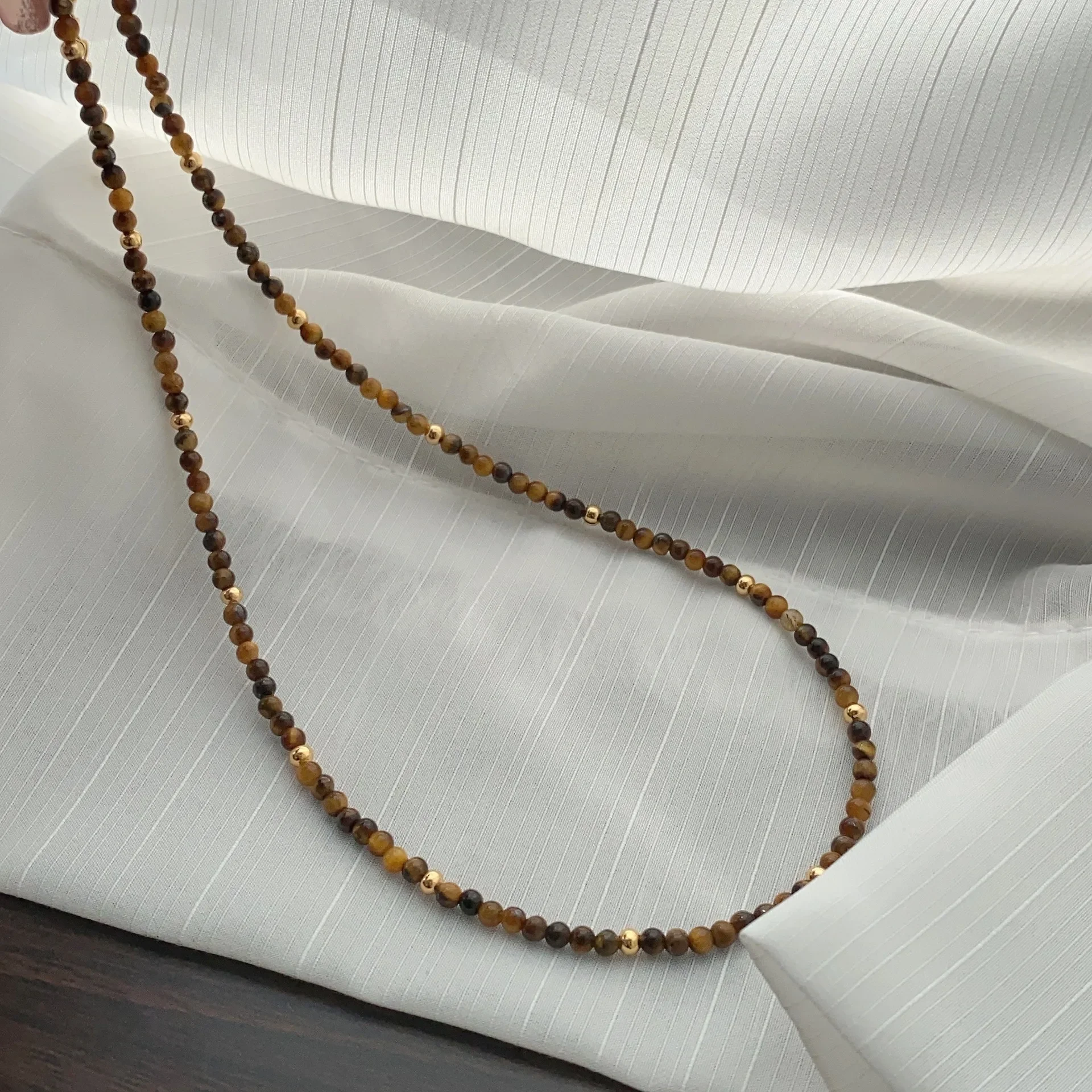 Minuteness 2mm Tiger Stone Natural Stone Round Bead Necklace for Women Exquisite Temperament Choker Dress Jewelry Accessories