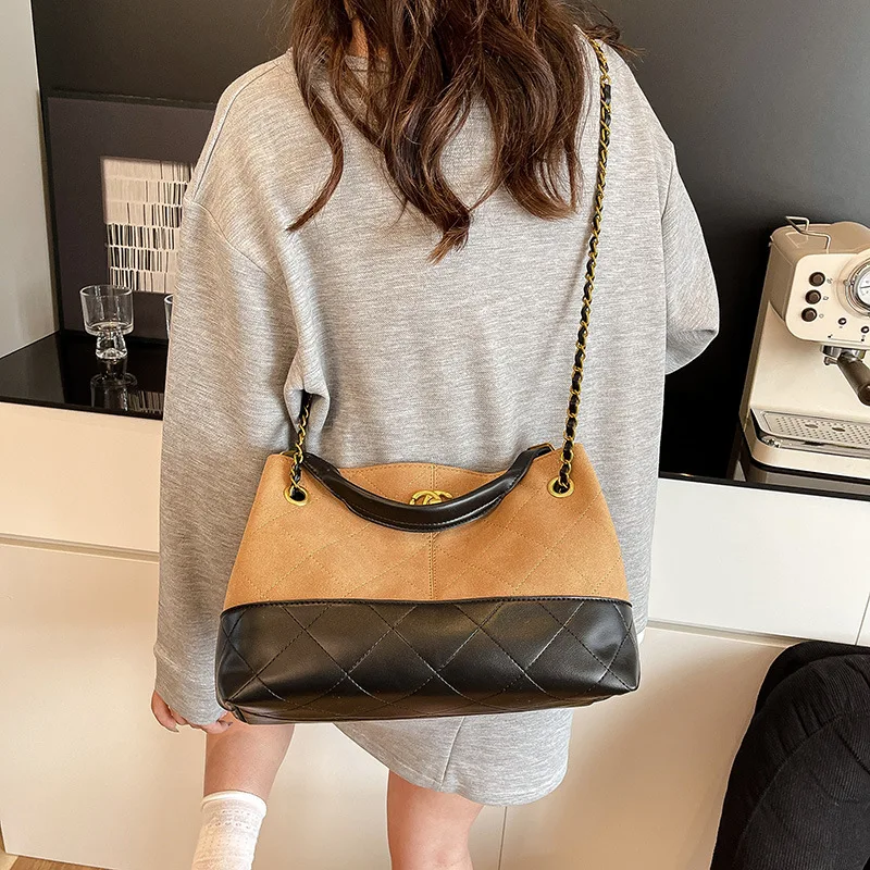 

2025 New Vintage Tote Bag for Women Large Capacity Crossbody Purse Multi-way Underarm Bag with Chain Strap Daily Commute​