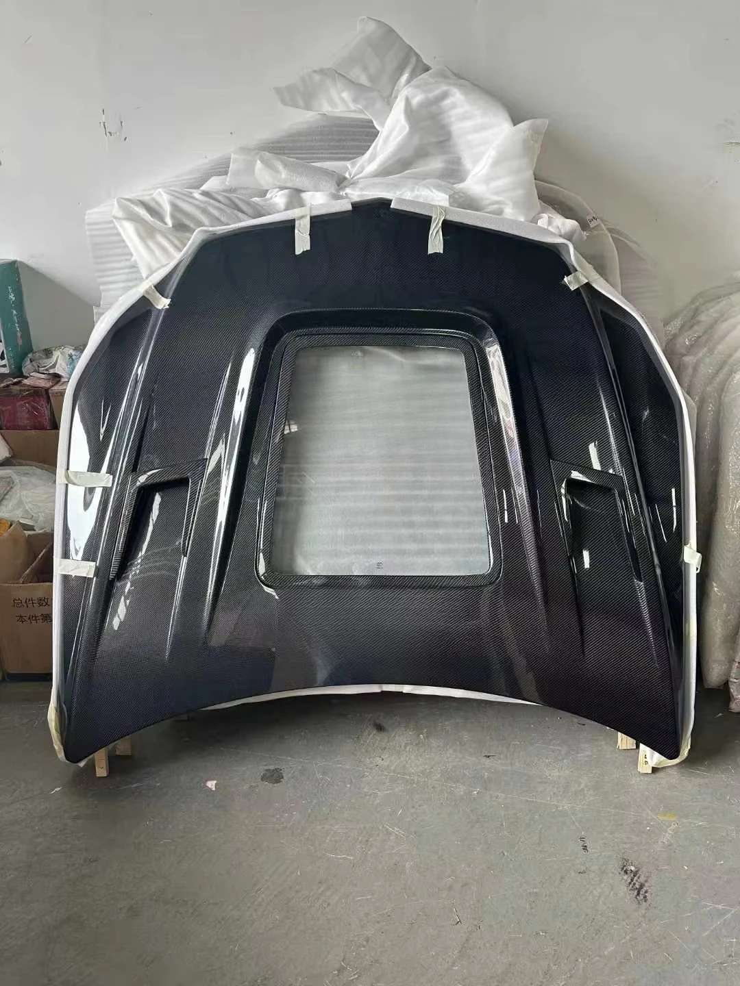 Factory New High Quality Carbon Fiber Hood for E200 W207 HOOD