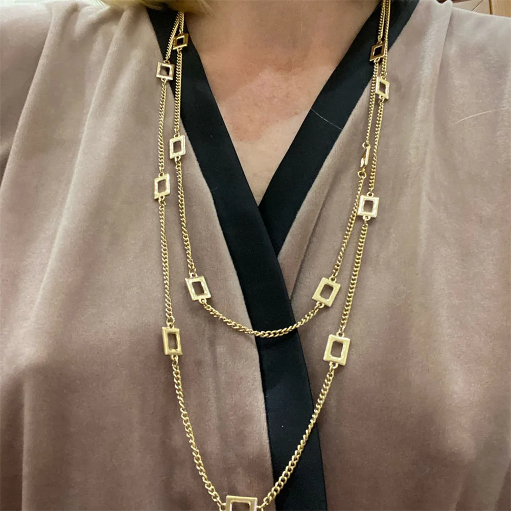 

Женское Ожерелье с квадратным кулоном, с позолотой