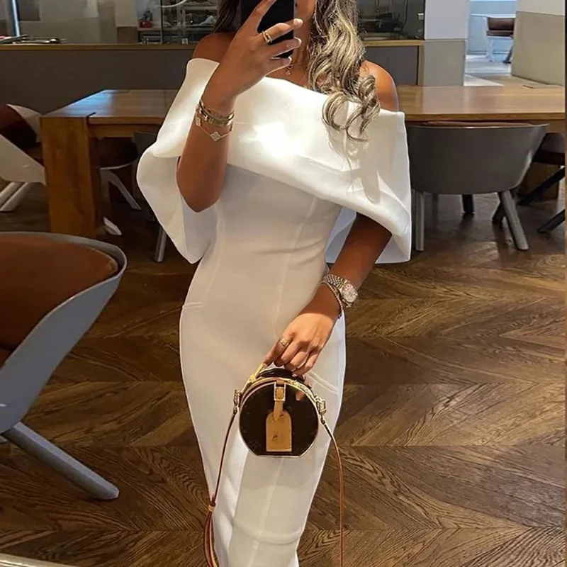 2025 Spring Summer Style of Women's Elegant and Simple One-line Collar Over Shoulder Slim-fit Bag Buttock Solid Color Dress