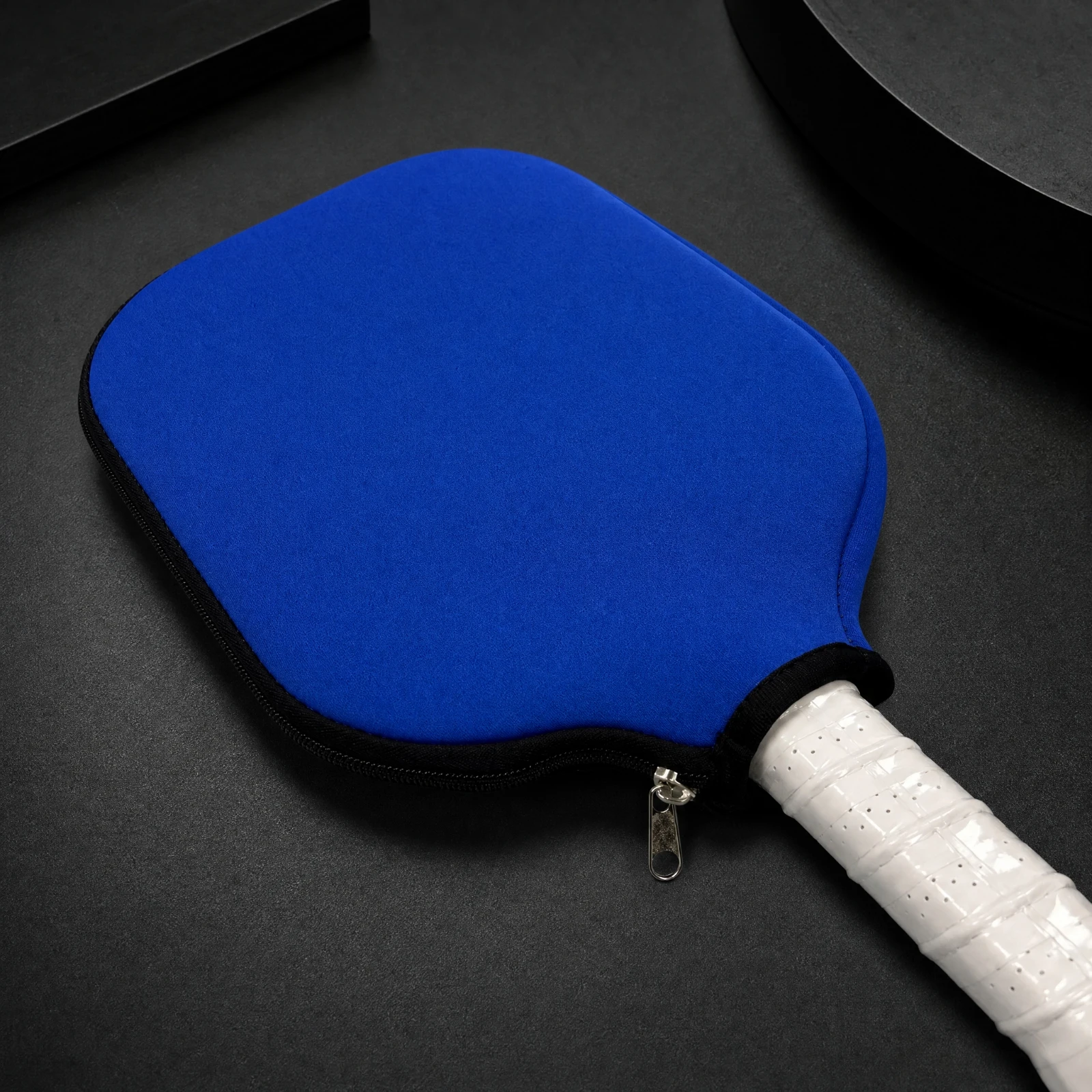 Pickleball Paddle Cover with Zipper Snug Fit Neoprene Paddle Cover with Zipper Sports Accessory Lightweight Shockproof view 3