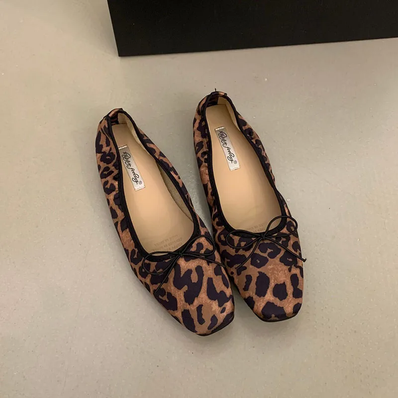 Frühling Herbst Neue Damen-Ballettschuhe mit Erhöhter Sohle, Modische Schmetterlingsknoten-Schuhe für Damen, Flache Slip-On-Schuhe – Detail 12