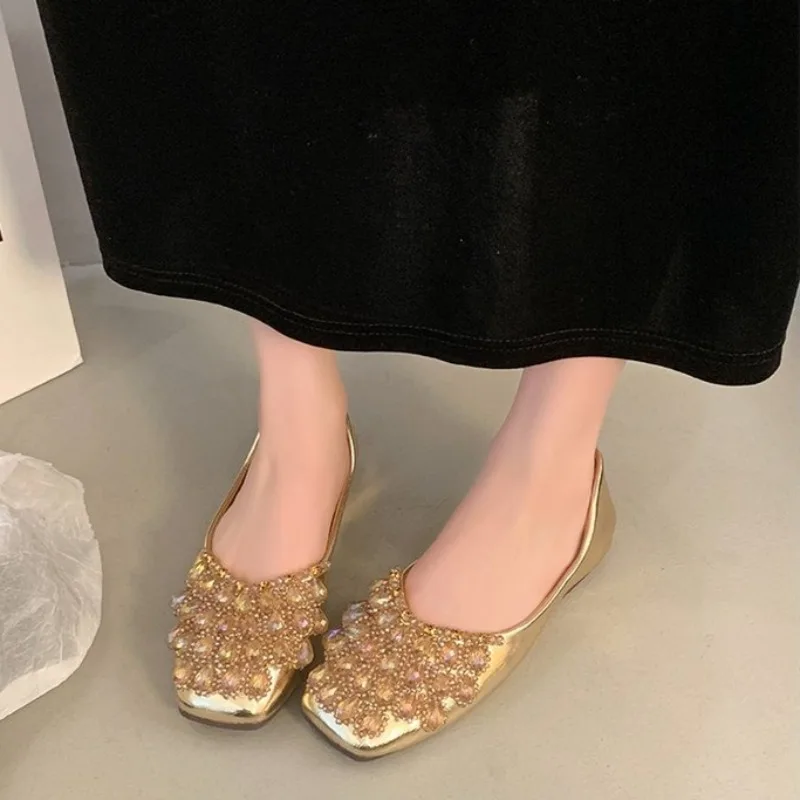 

Round-toe Shallow Water-drop-shaped Pearl-studded Fashionable Versatile Comfortable Anti-slip Breathable Women's Shoes