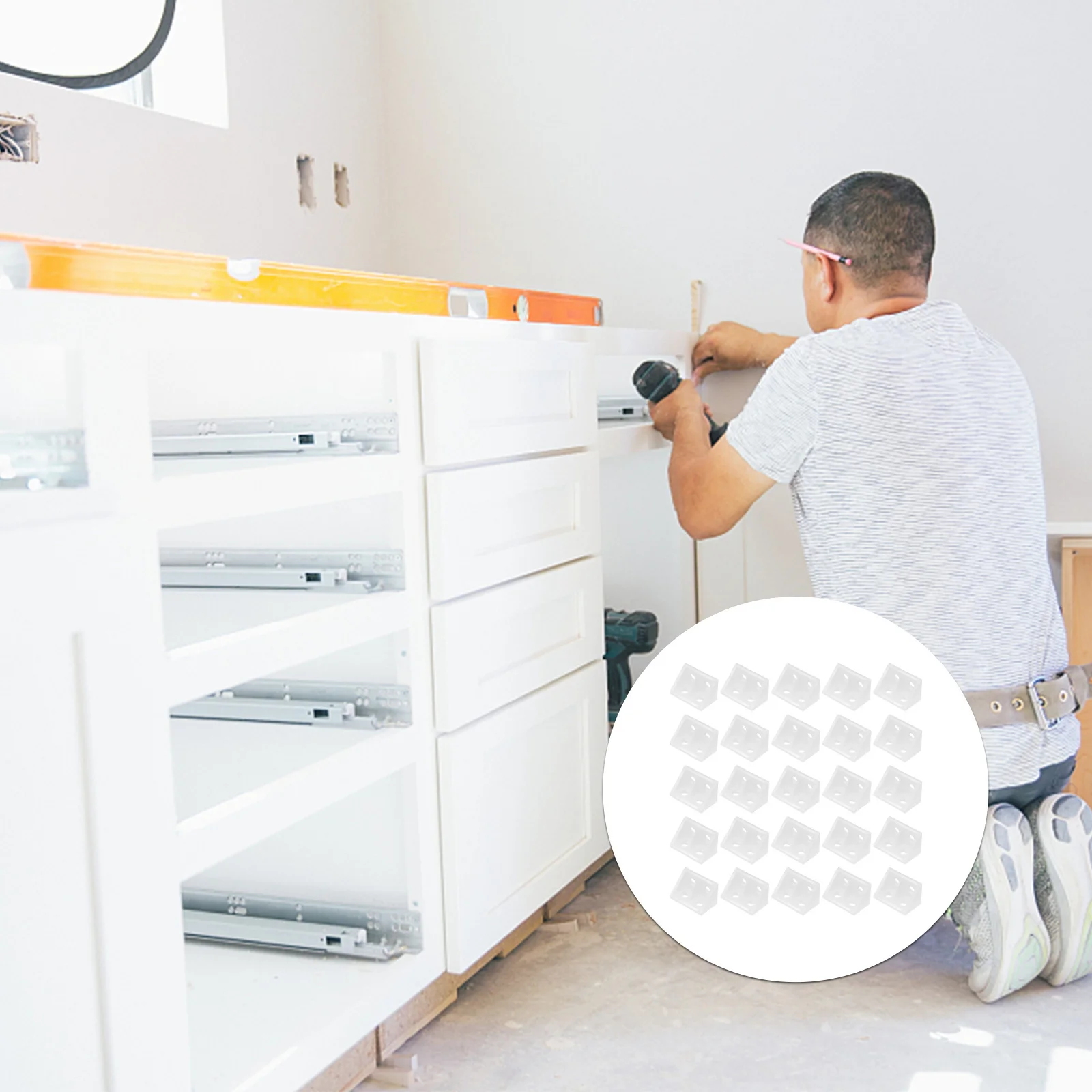 

100Pcs Corner Brace Brackets Plastic Right Angle Shelf Supports Strong Durable Fixing Fasteners Corner Bracket