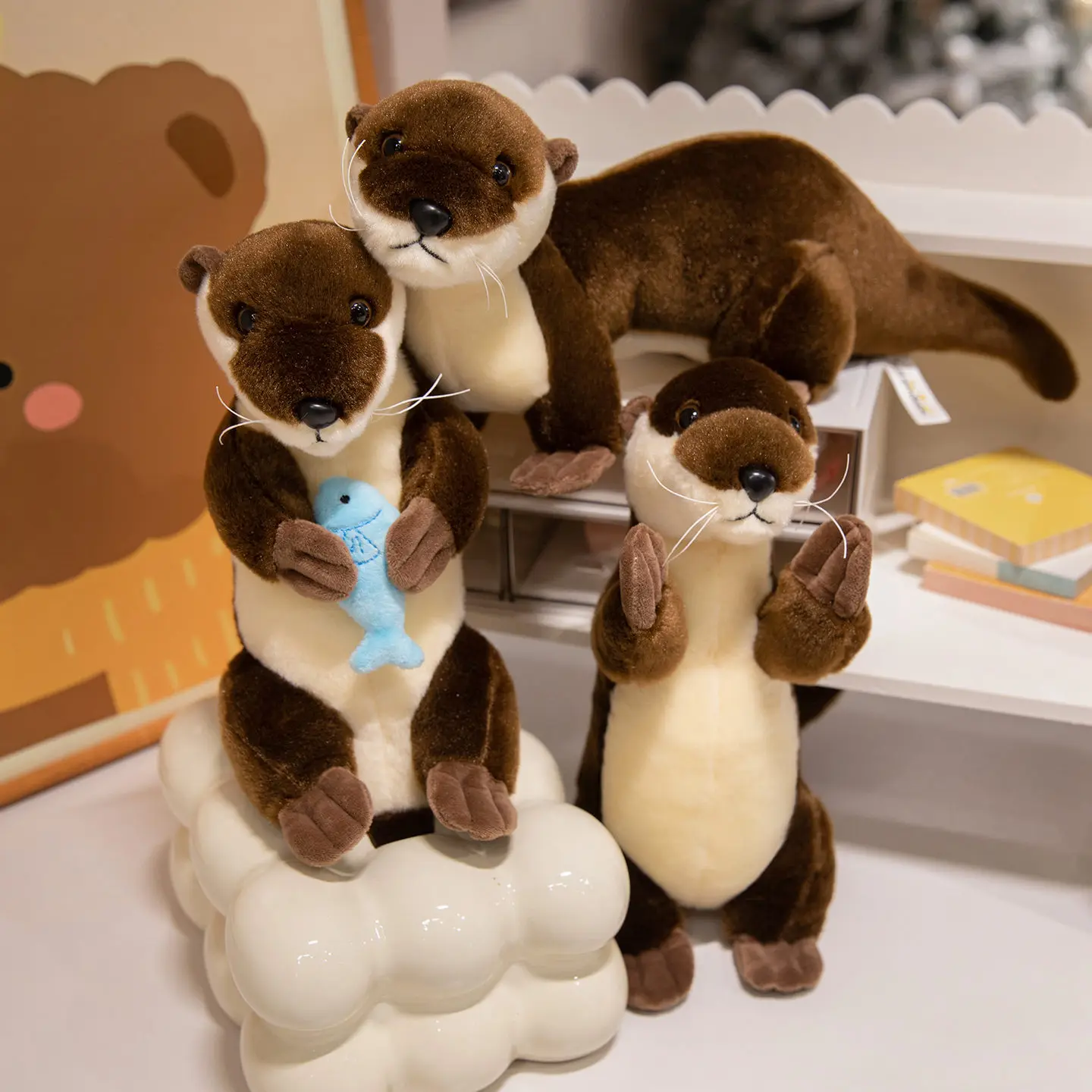 TreasuringU New Kawaii Otter Plush Toys Cartton Animals Otter With Fish Stuffed Dolls Bank Beaver Plushie Pillow Home Decoration
