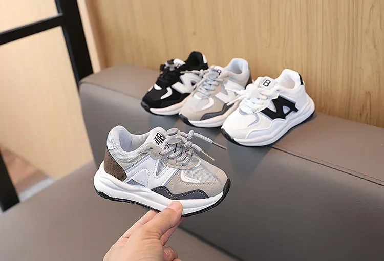 Boys and Girls Soft Sole Casual Sneakers Fashion Trend Running Shoes Basketball Shoes Children Flat Baby Toddler Outdoor Shoes