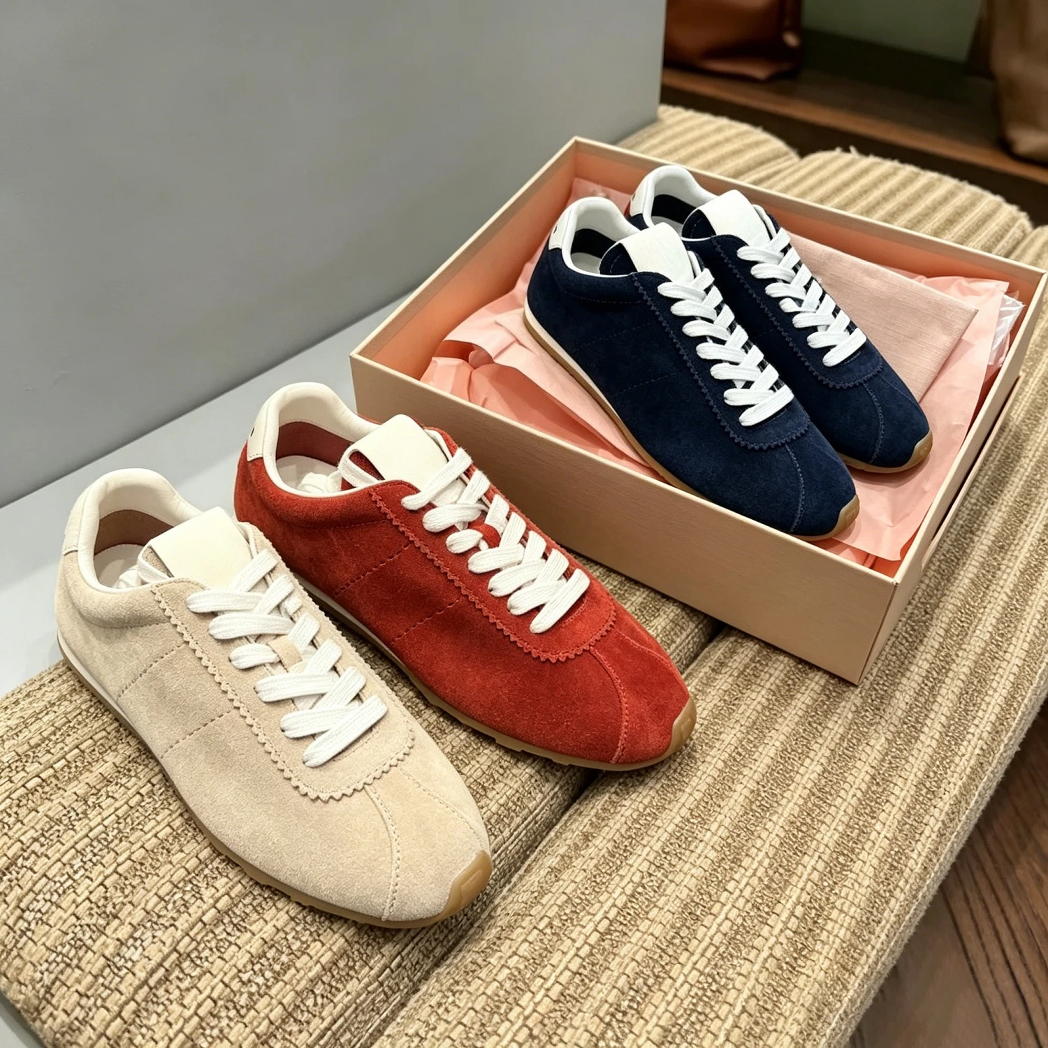 

Trend Women Casual Shoes Sneakers Comfortable Round Toes Lace Up Concise Top Quality Sports Walking Shoes Fashion Flats Daily