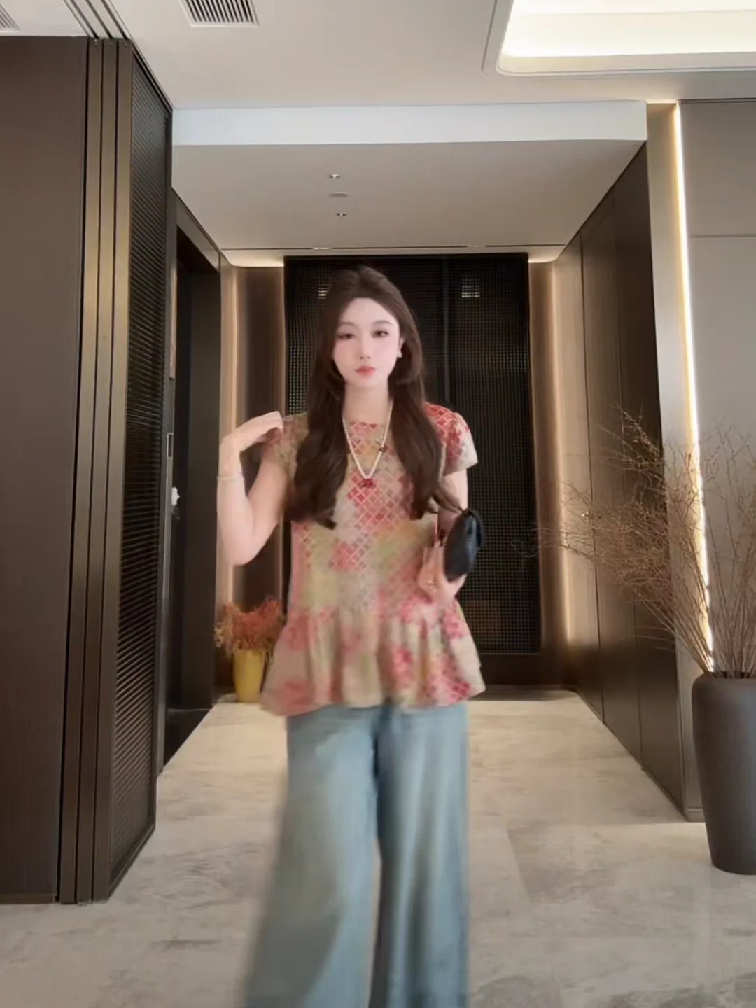 

BaiXue Recommended Summer Versatile Breathable Slimming id Luxury ort Sve T-irt Women's Yuzhen Silk irt