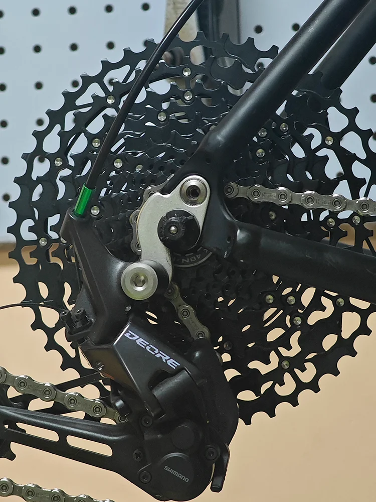 AliExpress GOLDIX Ultralight Bicycle Cassette Freewheel Carbon Steel Material 9/10/11/12/13 Speed HG Structure Sprocket for Mountain Bike