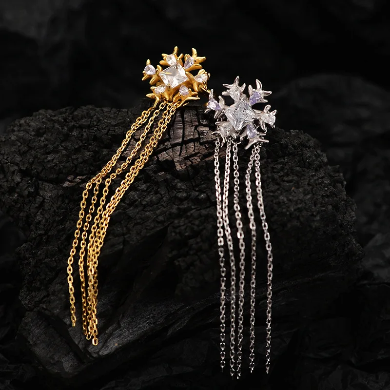 F.I.N.S Luxury Zircon Snowflake Ear Clip without Holes S925 Sterling Silver Hanging Tassel Chain Earcuff Catilage Fine Jewelry