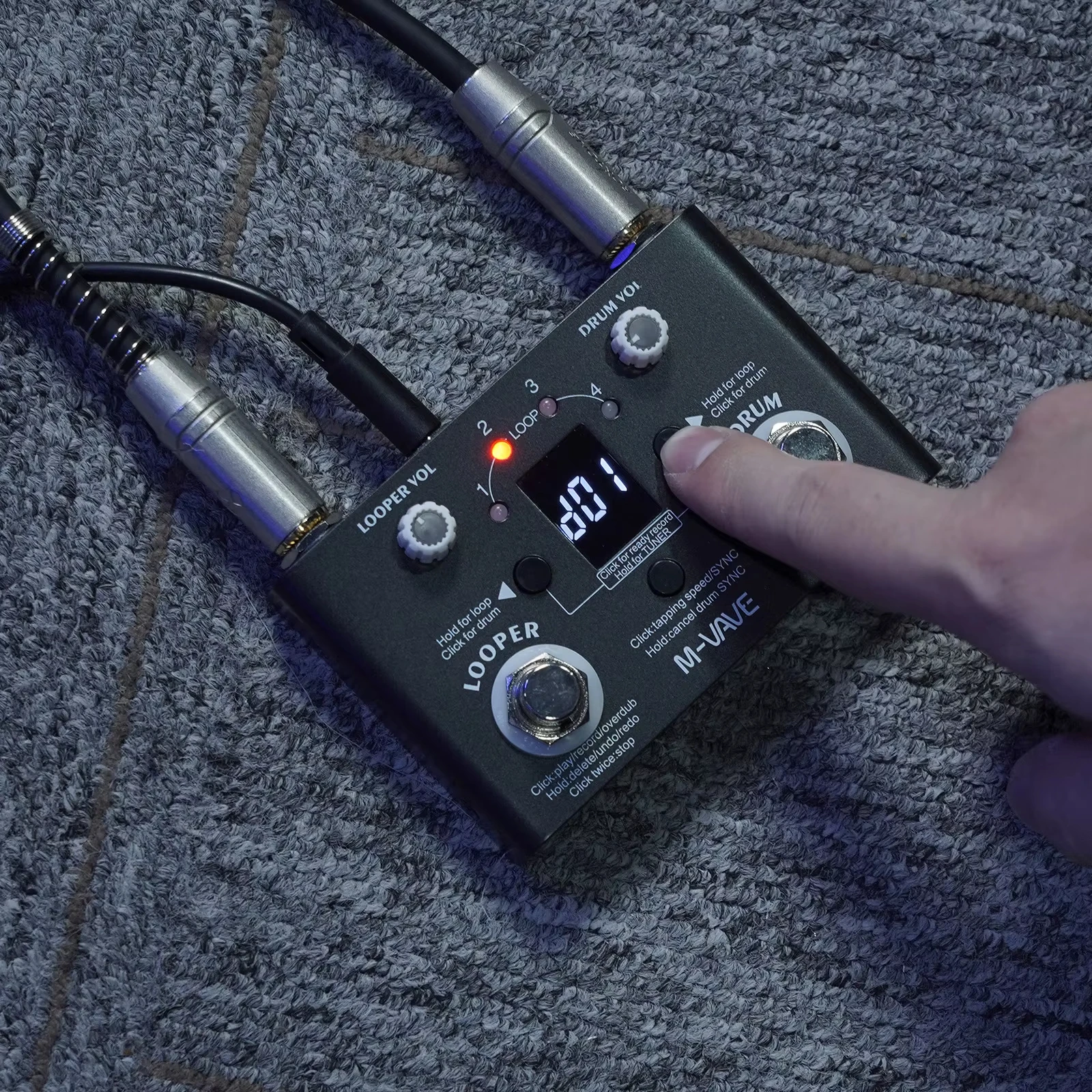 

Гитарная педаль M-VAVE Lost Tempo Black, драм-машинка с 30 встроенными звуками ударных, запись до 11 минут/для гитары/бас-гитары/тюнер