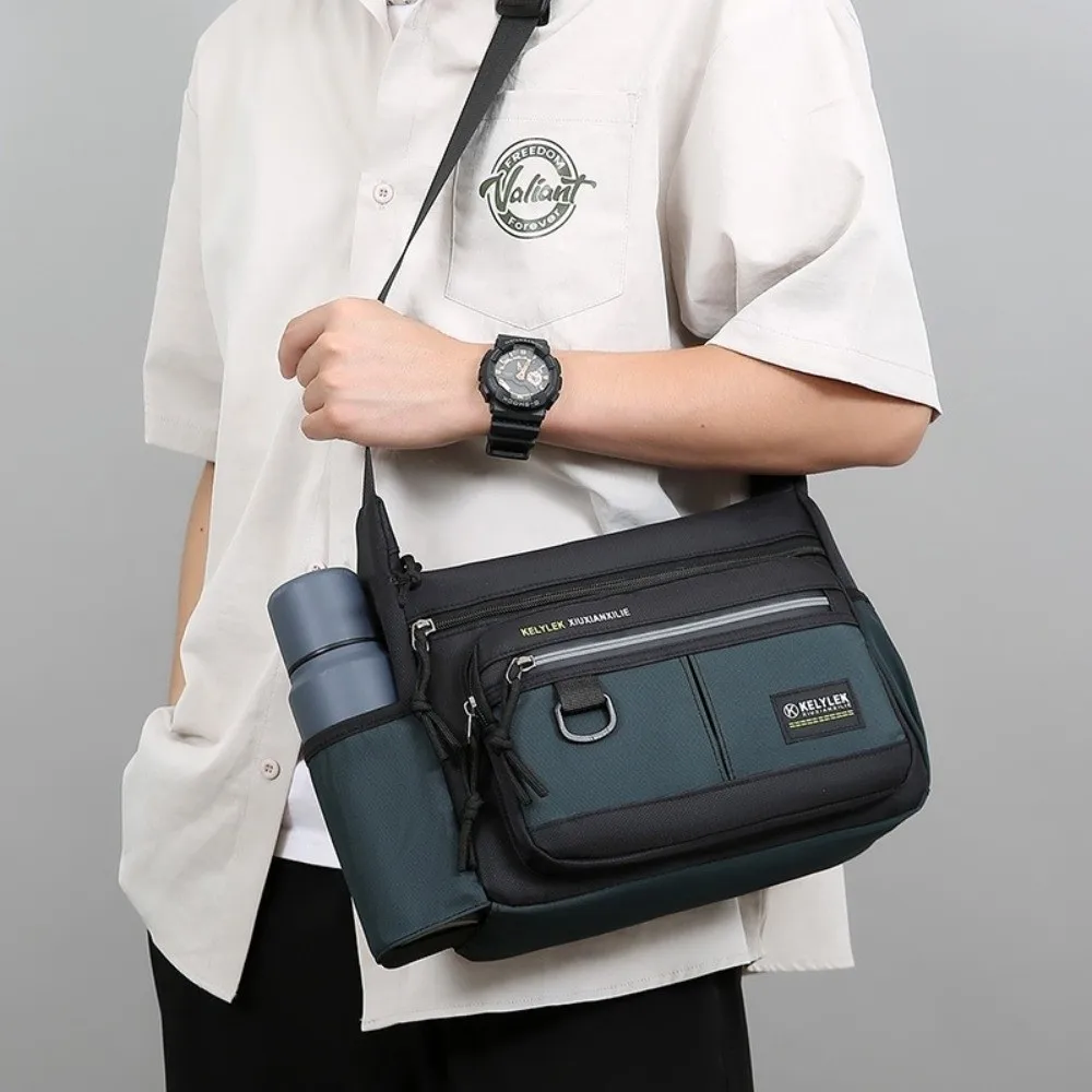 

Large Capacity Men Shoulder Bag Side Pocket with Reflective Stripe Business Messenger Bag Oxford Cloth Lightweight