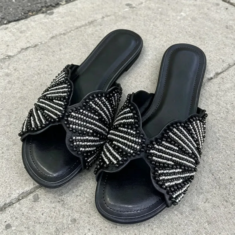 Luxury Shiny Faux Pearl Detail Flat Sandals Women Summer Fashion Open Toe Outside Beach Shoes Casual Comfortable Flats Slippers