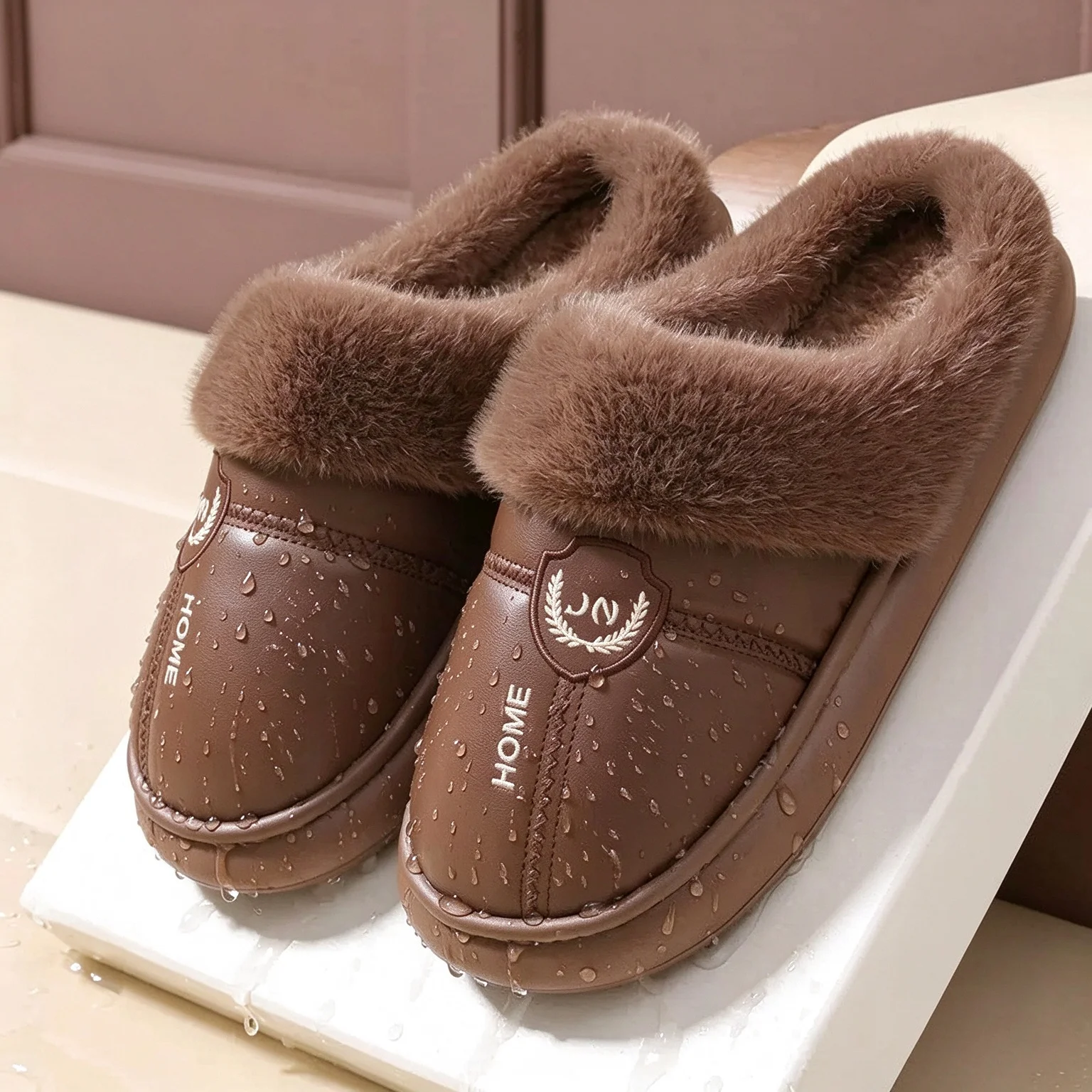 Men's Cotton Slippers Extra Large 2026 New Waterproof Plush Shoes with Velvet Thick Bottom Home New Winter Indoor Cotton Shoes