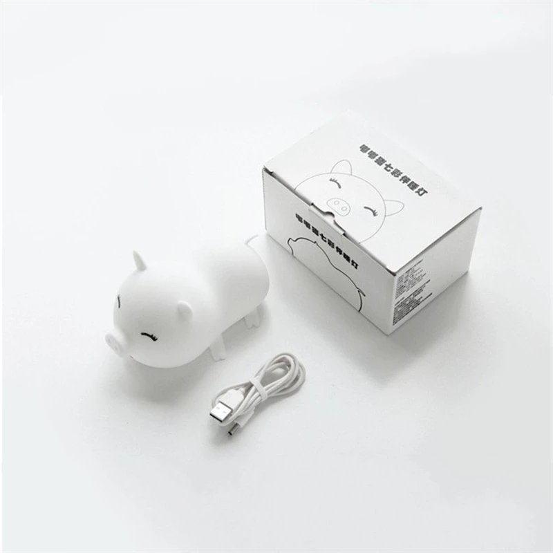 Luce notturna di maiale del fumetto Luce notturna creativa in silicone USB a sette colori Regalo per bambini Camera da letto Comodino Asilo nido Luci con sensore di luce