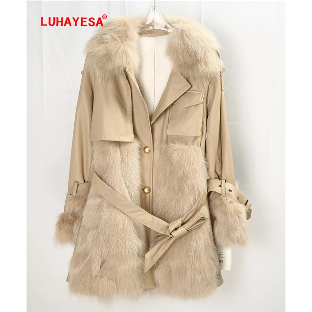 

2023 New Sheepskin Leather Fox Fur Clothing Women Fashion Khaki Genuine Leather Clothing