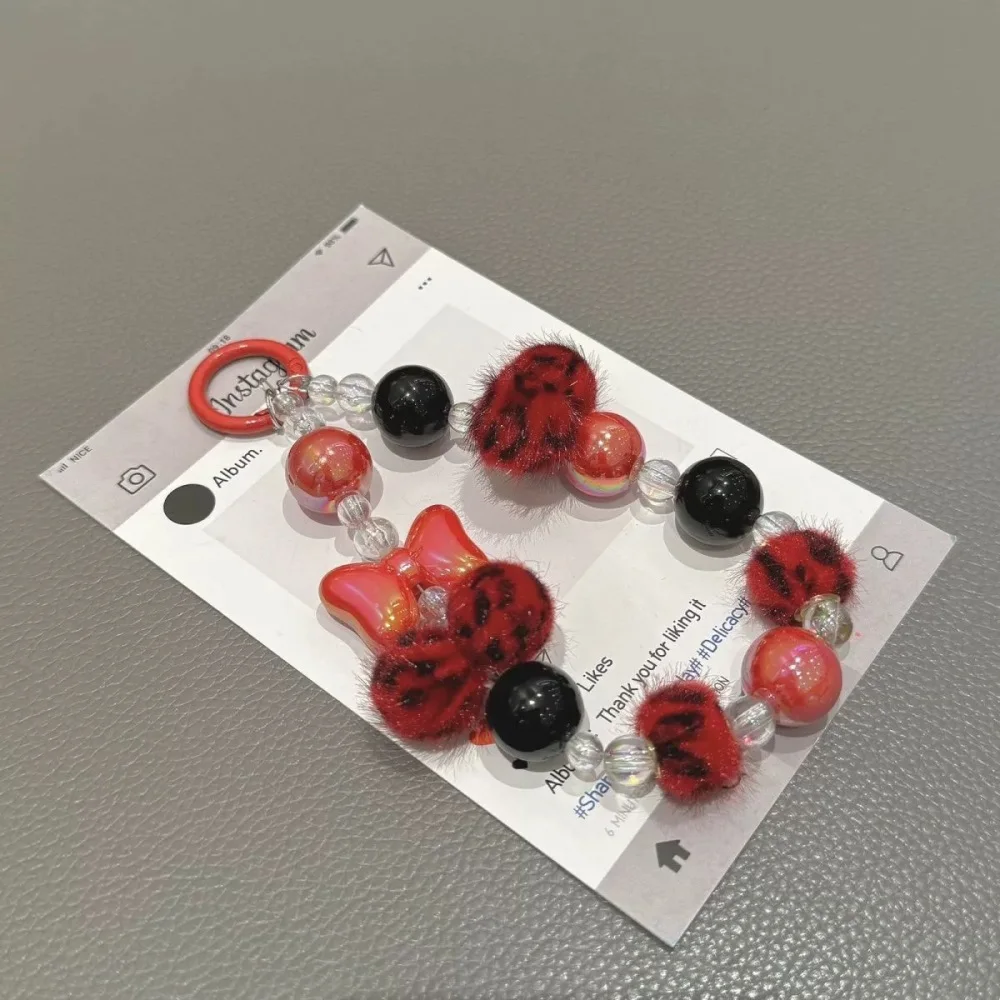 الشتاء ليوبارد الملونة الهاتف الحبل سلسلة قلادة مطرز القلب حقيبة تزيين مُثبت كريستال معلقة حلية القوس مكافحة خسر