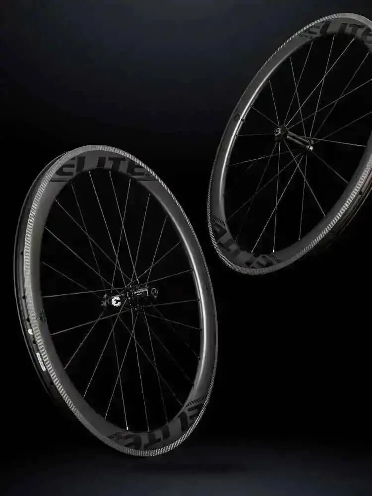 Zestaw kół szosowych karbonowych ELITEWHEELS SLR 700c, powierzchnia hamowania 3K Twill, system zaciskowy 36T, piasta Straight Pull, obręcz Clincher Tubeless. — zdjęcie 2