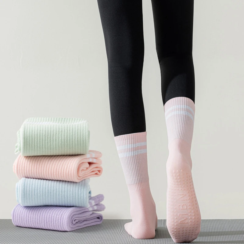 Color New Striped Candy Mid-calf Yoga Socks Cotton Bottom Non-slip Pilates Socks Indoor Gym Dance Fitness Sports Floor Socks