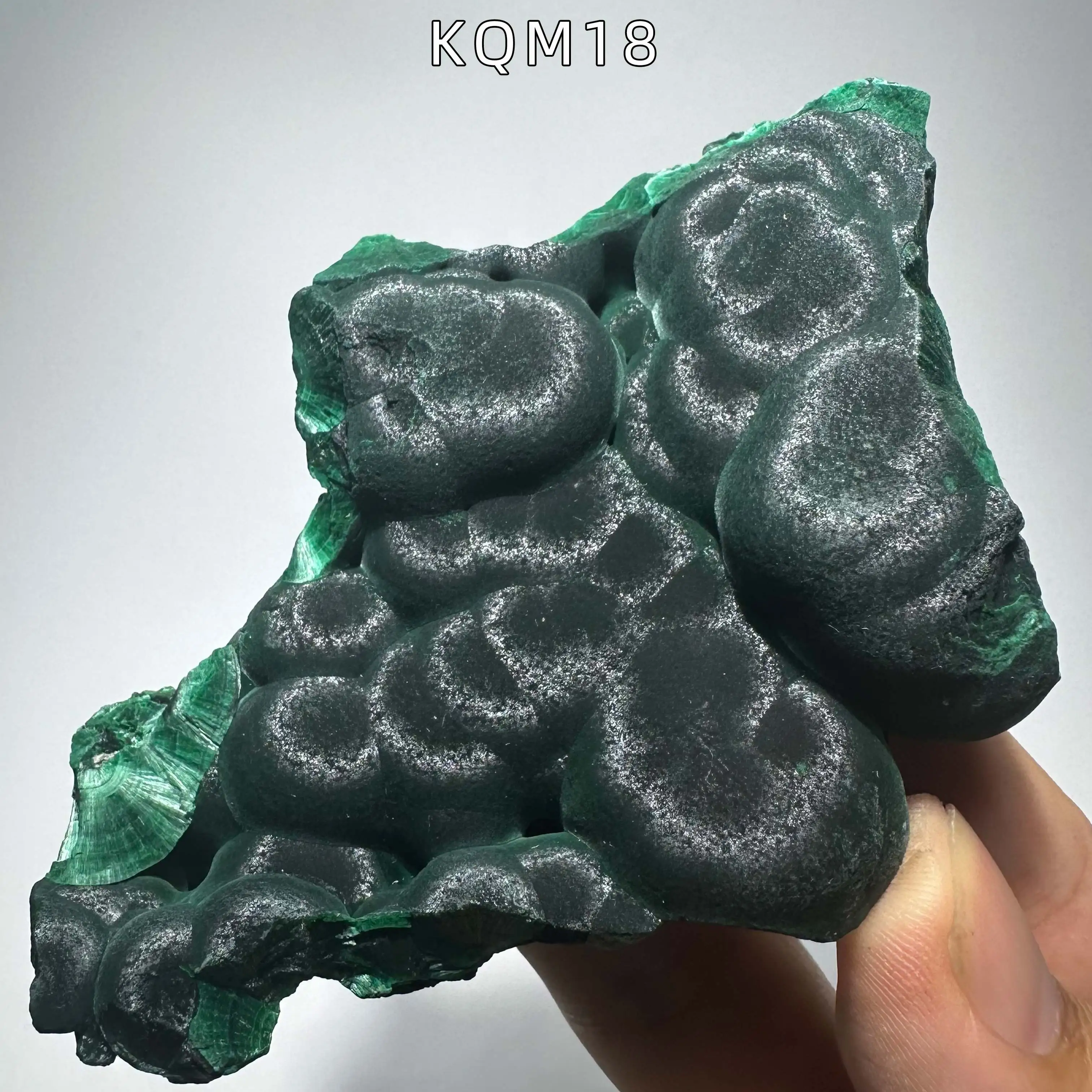 Natural Velvet needle-shaped  Malachite Specimen Fibrous Silky Malachite Crystal Cluster Raw Mineral Healing Stone Collection