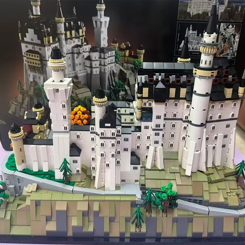 Navidad promocional 21063 Castillo de Neuschwanstein Kit de modelo arquitectónico paisaje del bosque europeo bloques de construcción para regalos