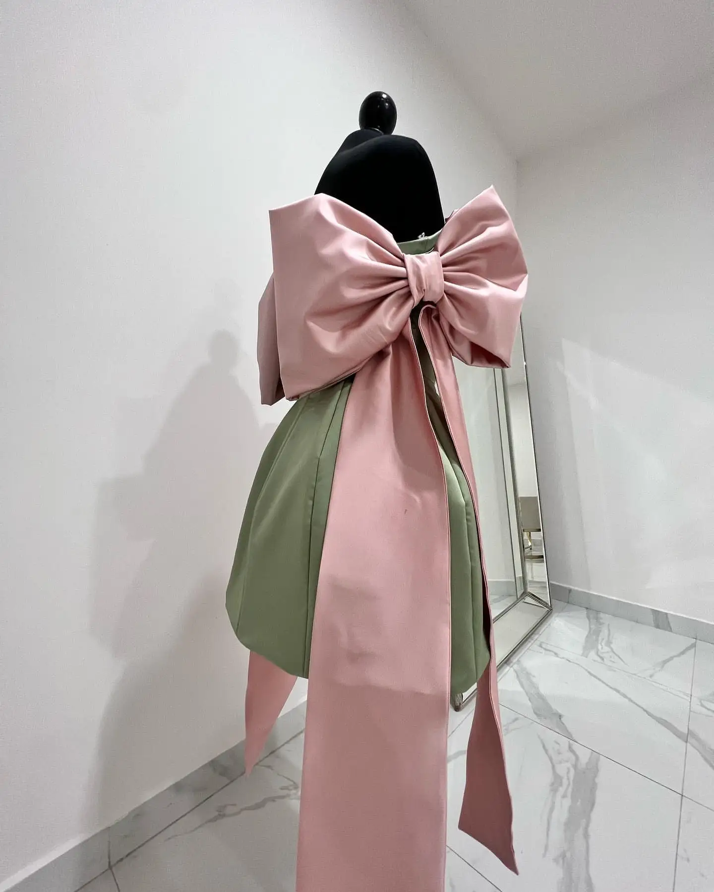 Cute Big Bow Satin Women Mini Maxi Drsses Strapless A-line Short Birthday Party Dress Valentine Day Dresses