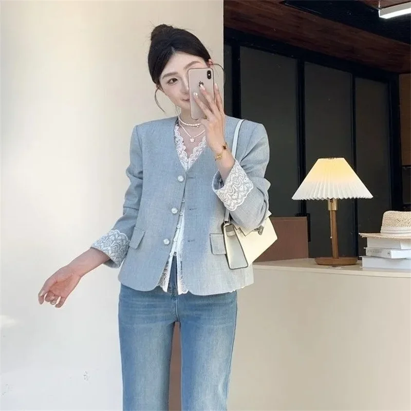 High-grade Fragrance Lace Stitching Single-Breasted Short Coat Women's Autumn Temperament Age-reducing Top Coat Women's Jacket