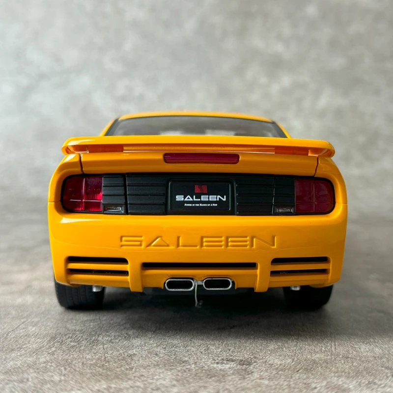 AUTOART 1/18  SALEEN  MUSTANG  S281  (ORNAGE) Sports car Car model Static ornament Metal material Send to a friend Holiday gift