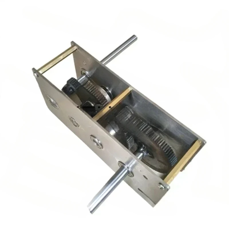 

Hand Crank Generator Speed Gear Box Wind Hydraulic Drive Diy Gear Set Gearbox Reducer Can Be Customized