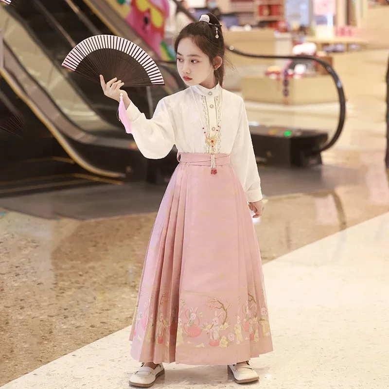 Set di gonne con faccia di cavallo retrò Hanfu Set di ragazze moderne ed eleganti Costume tradizionale cinese orientale Moda Esegui abiti da ballo Codplay