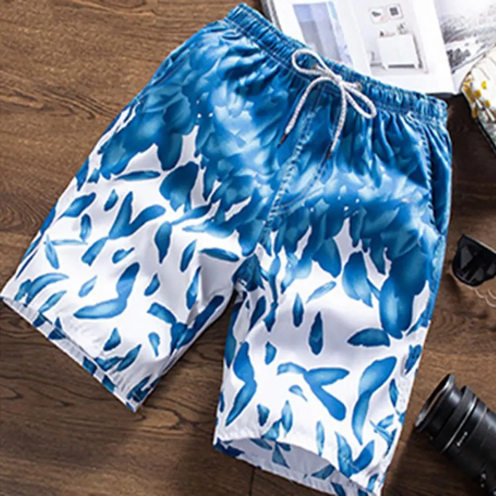 Summer Shorts Graffiti Print Long Square Plaid Pattern Men Shorts Drawstring Knee-Length Straight Wide Leg Loose Beach Shorts