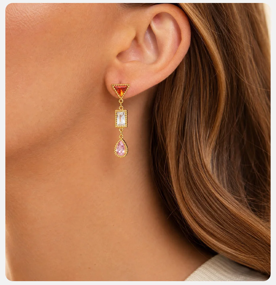 Vnox Trendige geometrische rosa Zirkon-Tropfenohrringe für Damen, vergoldete Ohrhänger aus Edelstahl, Statement-Hochzeitsschmuck – Detail 3