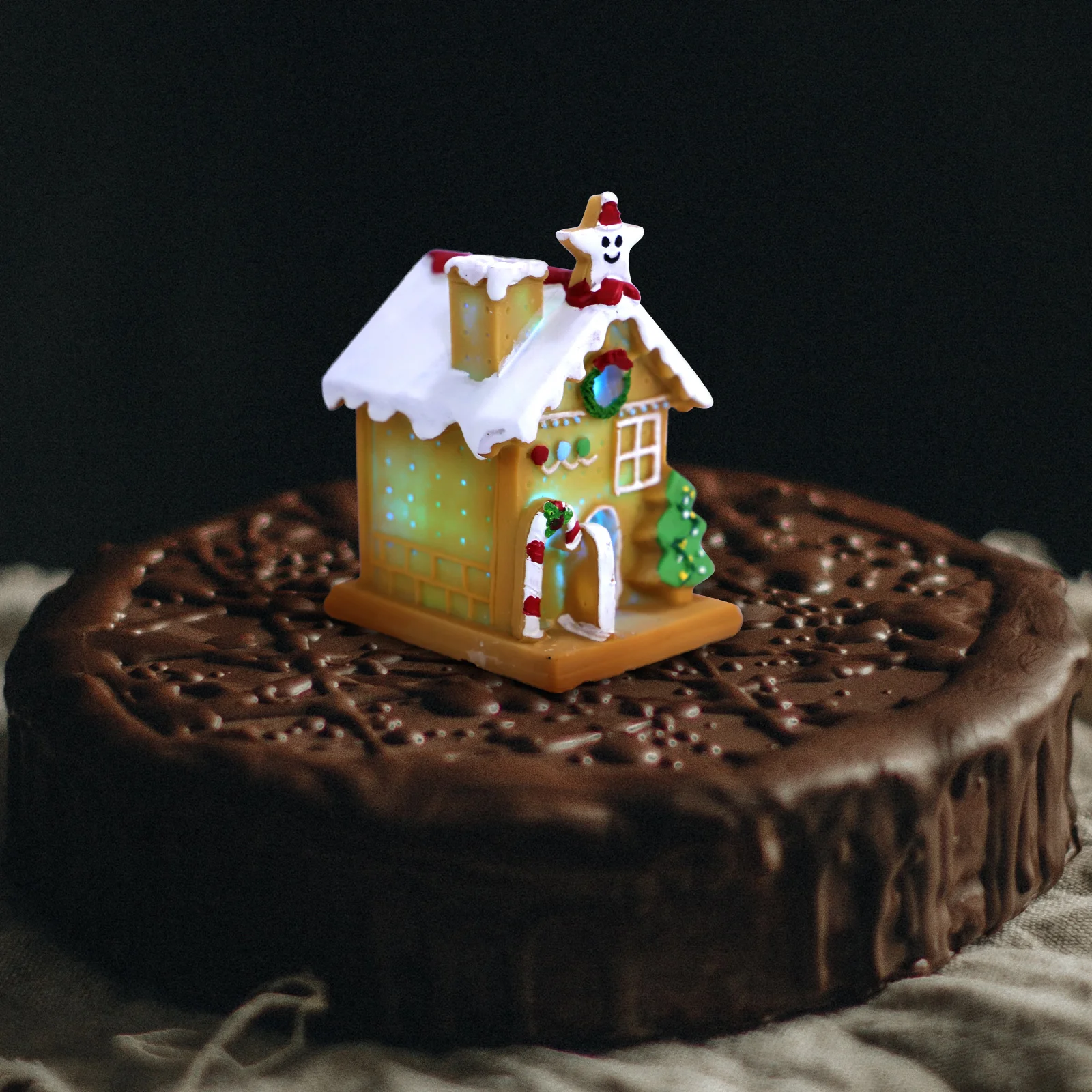 

1pc Polymer Clay Candy Christmas Decorative Cabin Xmas Cake Ornament Festive Party Accessory Desktop Decoration Xmas Gift