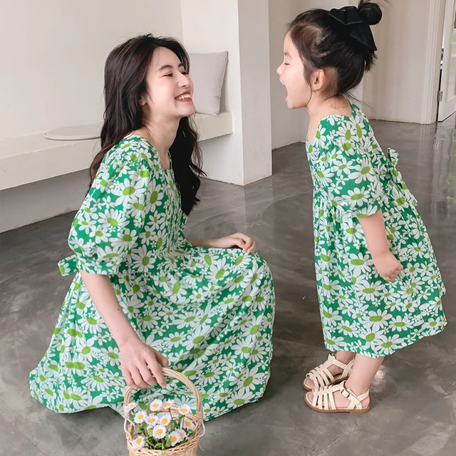 Floral dress mom and daughter hot sale