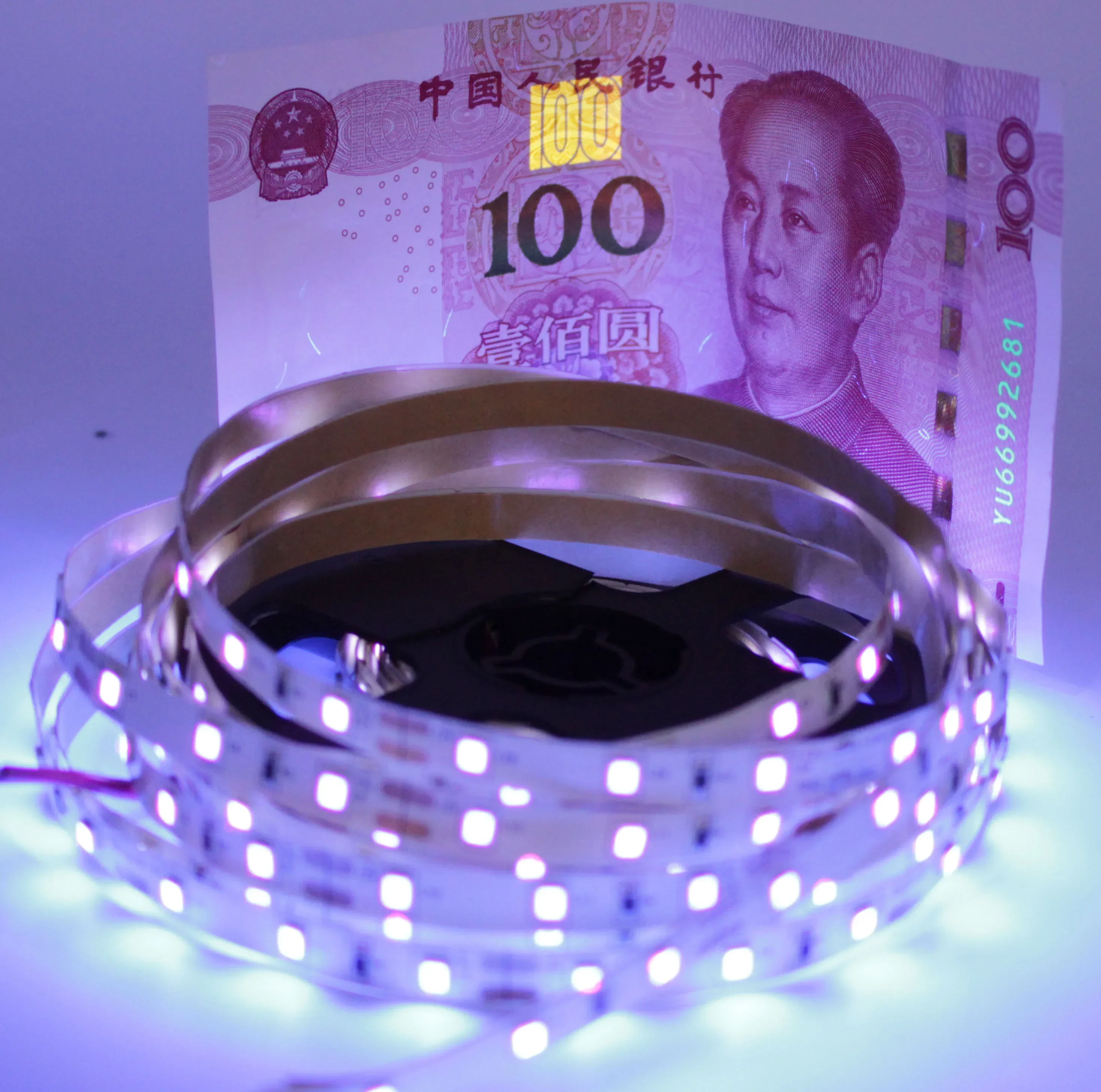 

Wholesale 5m 100m 12V UV Ultraviolet 395-405nm led strip black light 5050 2835 60led/m 120led/m tape for DJ Fluorescence party