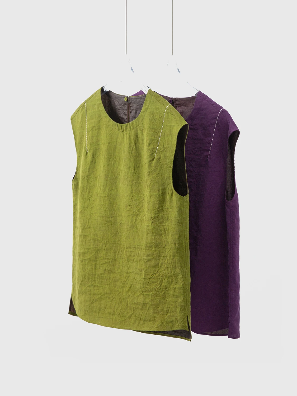 

Young Ele Silk Design Svel Vest 00% Silk Quali Top Straight Cut Original Design Summer Faion