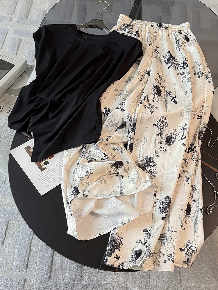 

Black Short Sleeve Top And Wide Leg Pants Two Piece Set Women's Fashion Summer Outfit Design Sensation Ink Painting Print