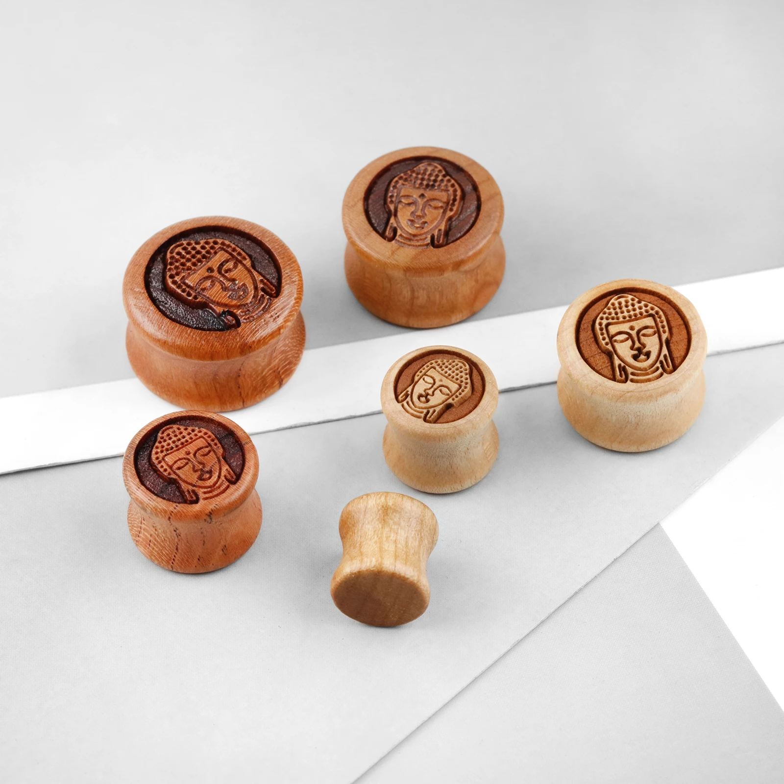 1Pair Wood Ear Plug And Tunnel Earring Ear Guages Plug Stretcher Expander Dermal Piercing Oreja Mujer Stretcher Men Body Jewelry