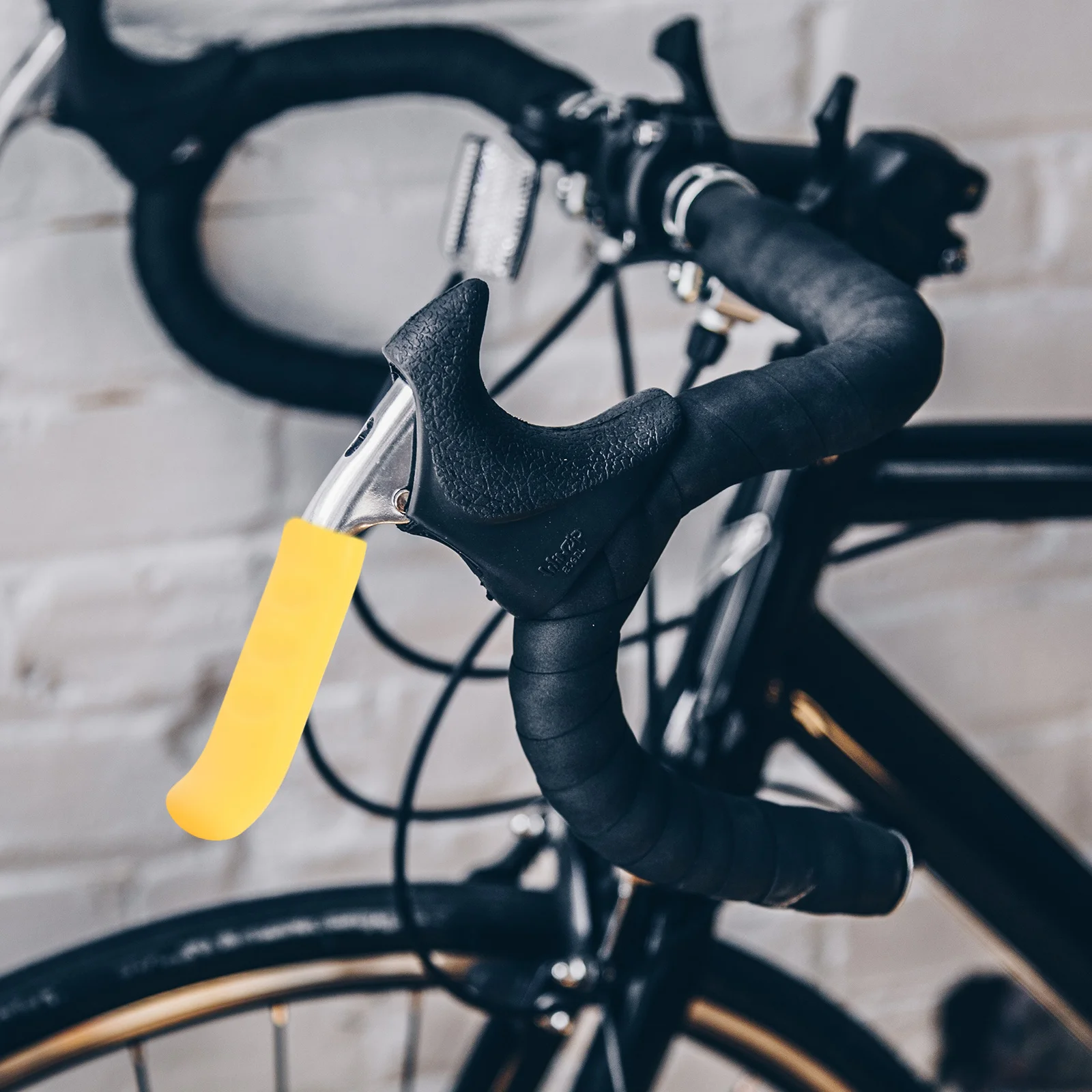 

Brake Handle Cover Silicone Sleeve For Bike Brake Lever Protective Caps Anti-Scratch Grip Protector Comfortable Non-Slip