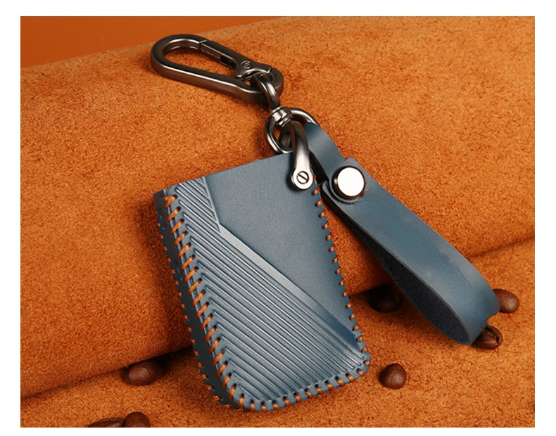 

Suitable For LYNK& CO 06 2022 2023 Simple Style Handmade Soft Leather Car Remote Key Case Cover