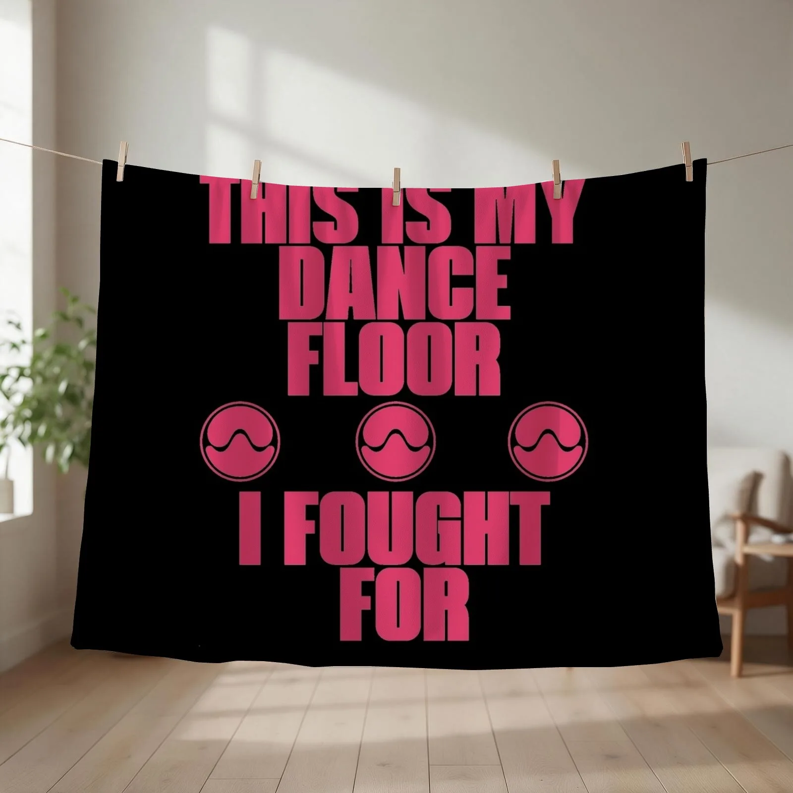 Free Woman Pink and Black Throw Blanket Moving Warm Hair Hairy Blankets