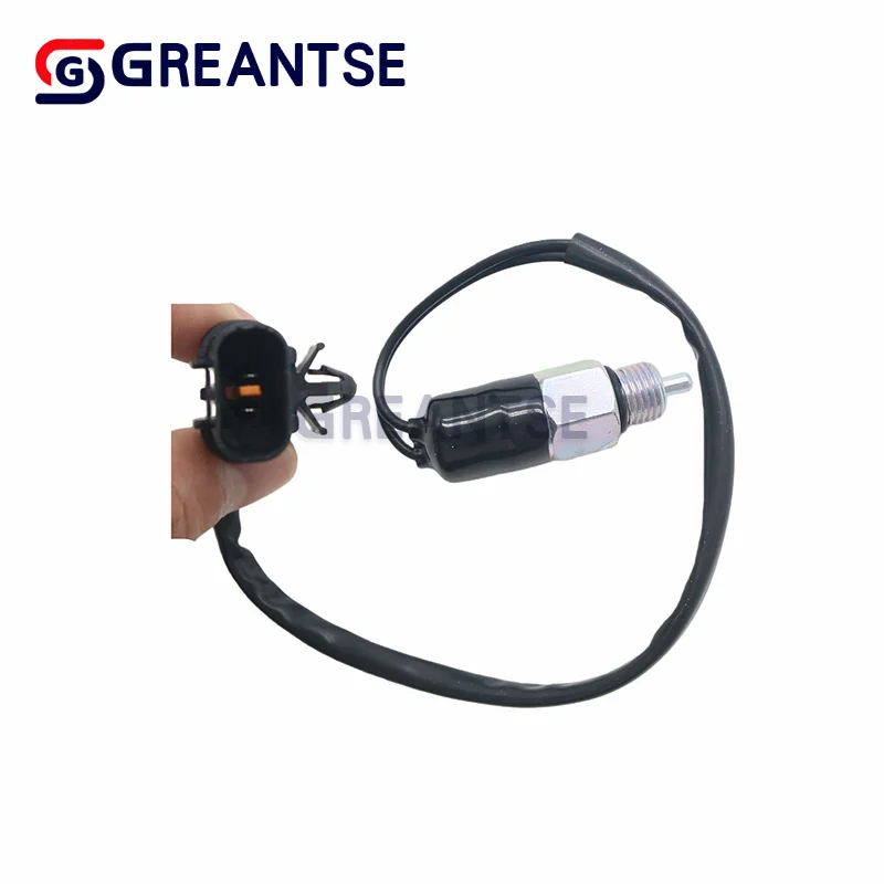 ME581047 Manual Transmission Backup Lamp Switch For Mitsubishi Pajero II L200 Triton Pickup 1S5686 LS329 V37730002