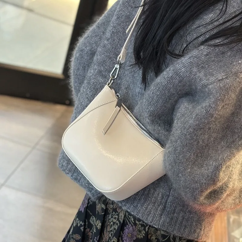 

Retro Solid Color Genuine Cowhide Shoulder Underarm Bag Women'S Fashion Handbags Casual Purses And Handbag Ladies Hand Bags