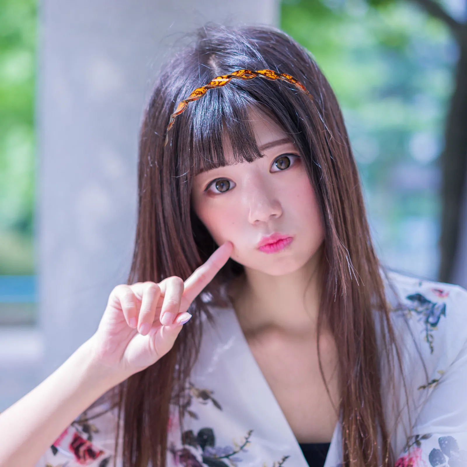 

3Pcs Simple Resin U-Shaped Headbands for Women Hair Decor Fashionable Non-Slip Hair Hoops for Washing Face Sports Daily Use